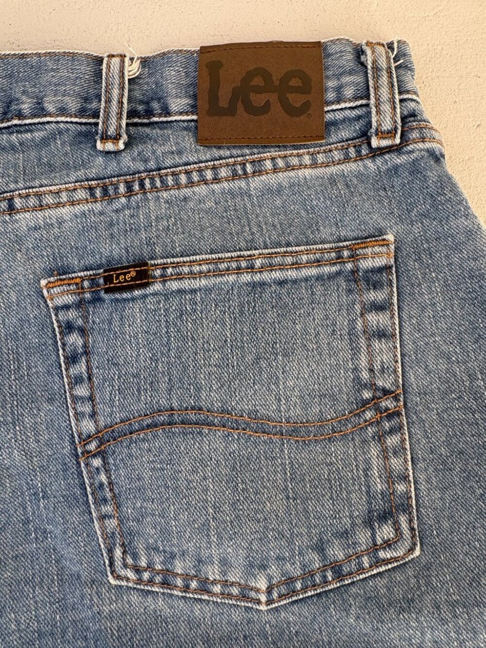 Lee Men’s Regular Fit Straight Leg Blue Denim Jeans 38x29 100% Cotton - Picture 4 of 5
